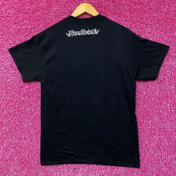 Vampire Freaks Jersey Devil Graphic Design T-Shirt Medium - Picture 4 of 5